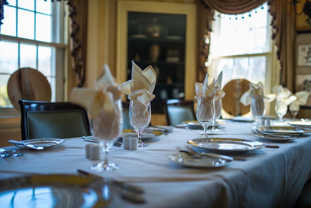 Bedford Village Inn Luaran gambar